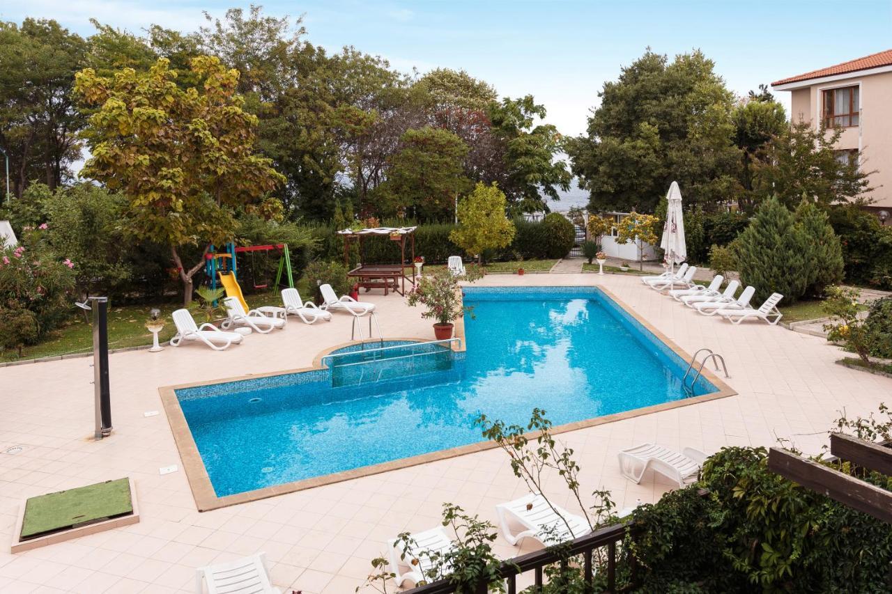 Aparthouse Paradise Bay Apartment Sozopol Ngoại thất bức ảnh