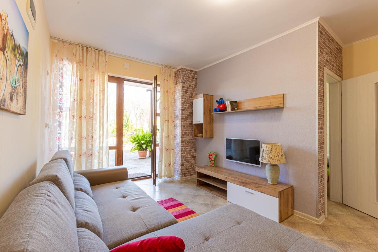 Aparthouse Paradise Bay Apartment Sozopol Ngoại thất bức ảnh