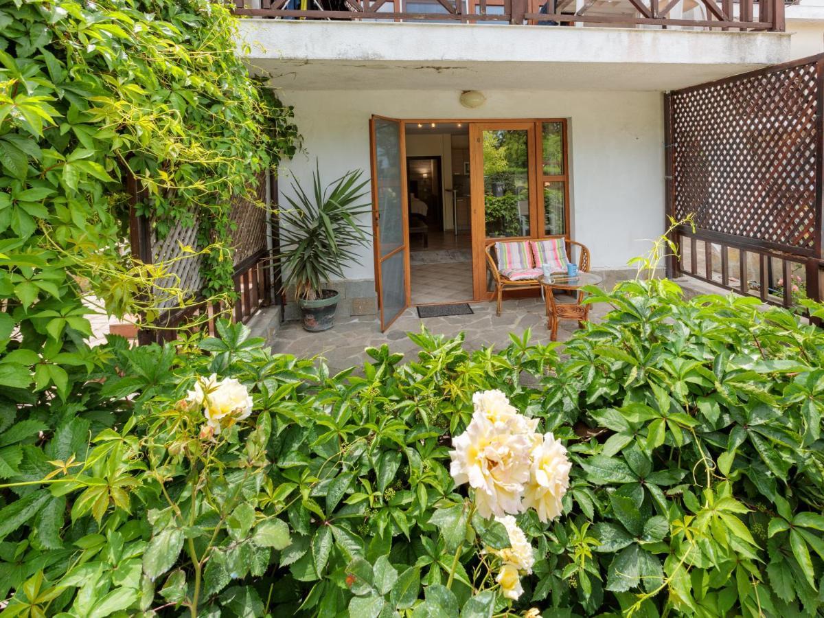 Aparthouse Paradise Bay Apartment Sozopol Ngoại thất bức ảnh