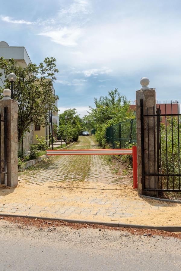 Aparthouse Paradise Bay Apartment Sozopol Ngoại thất bức ảnh